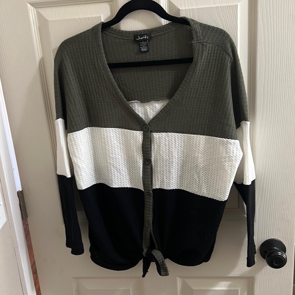 Quarter Sleeve Top